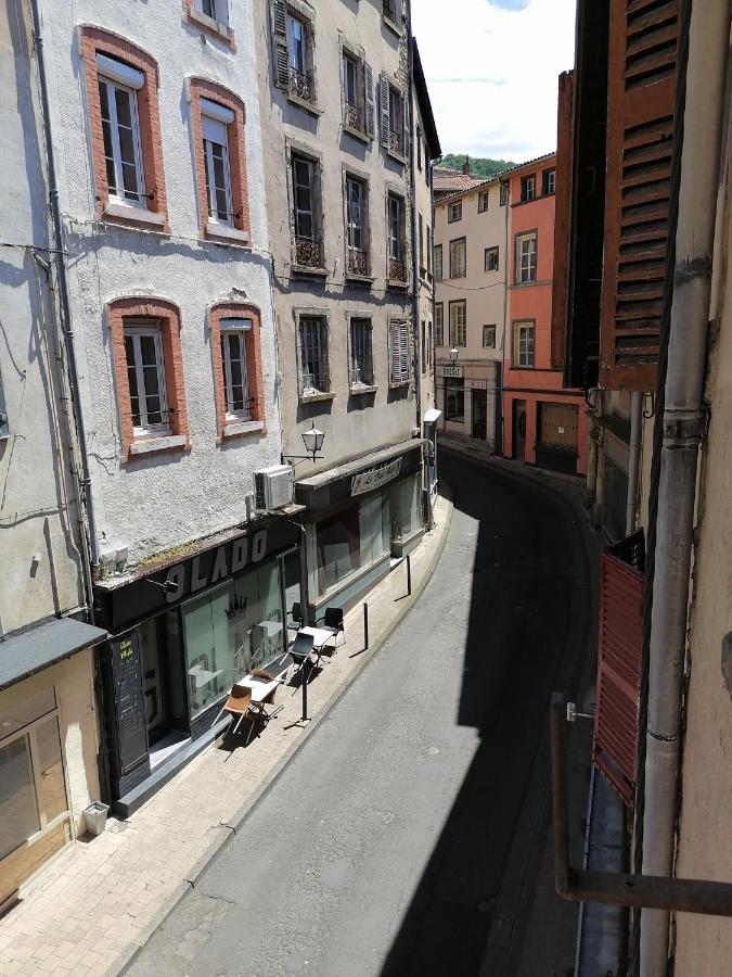 Au Thiernois Appartement Thiers Buitenkant foto